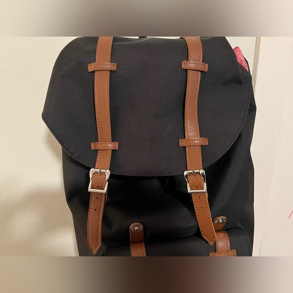 Herschel Little America Backpack - Picture 6 of 12